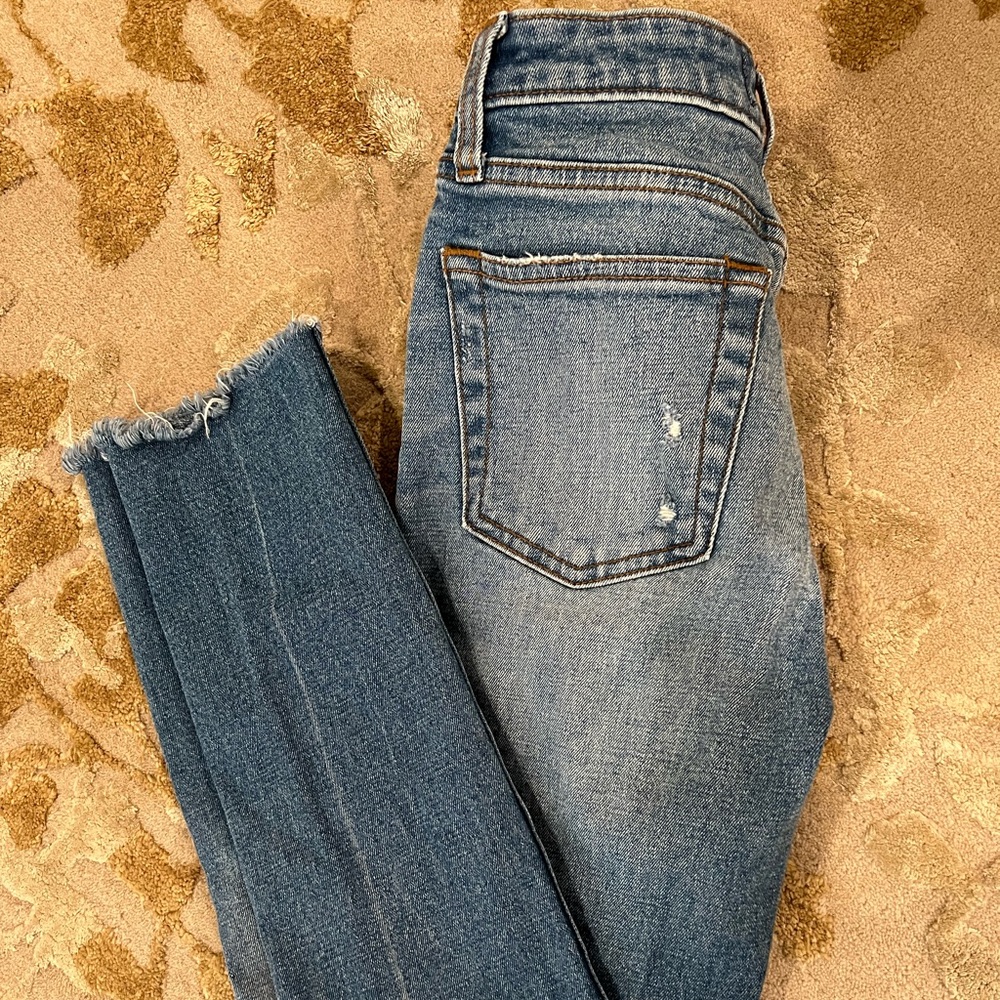 Abercrombie & Fitch - Simone high rise slim